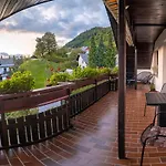Apartma Vester - Large 3-bedroom Near Appartement *