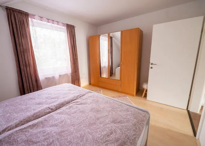 アパート Apartma Vester - Large 3-bedroom Near ブレッド